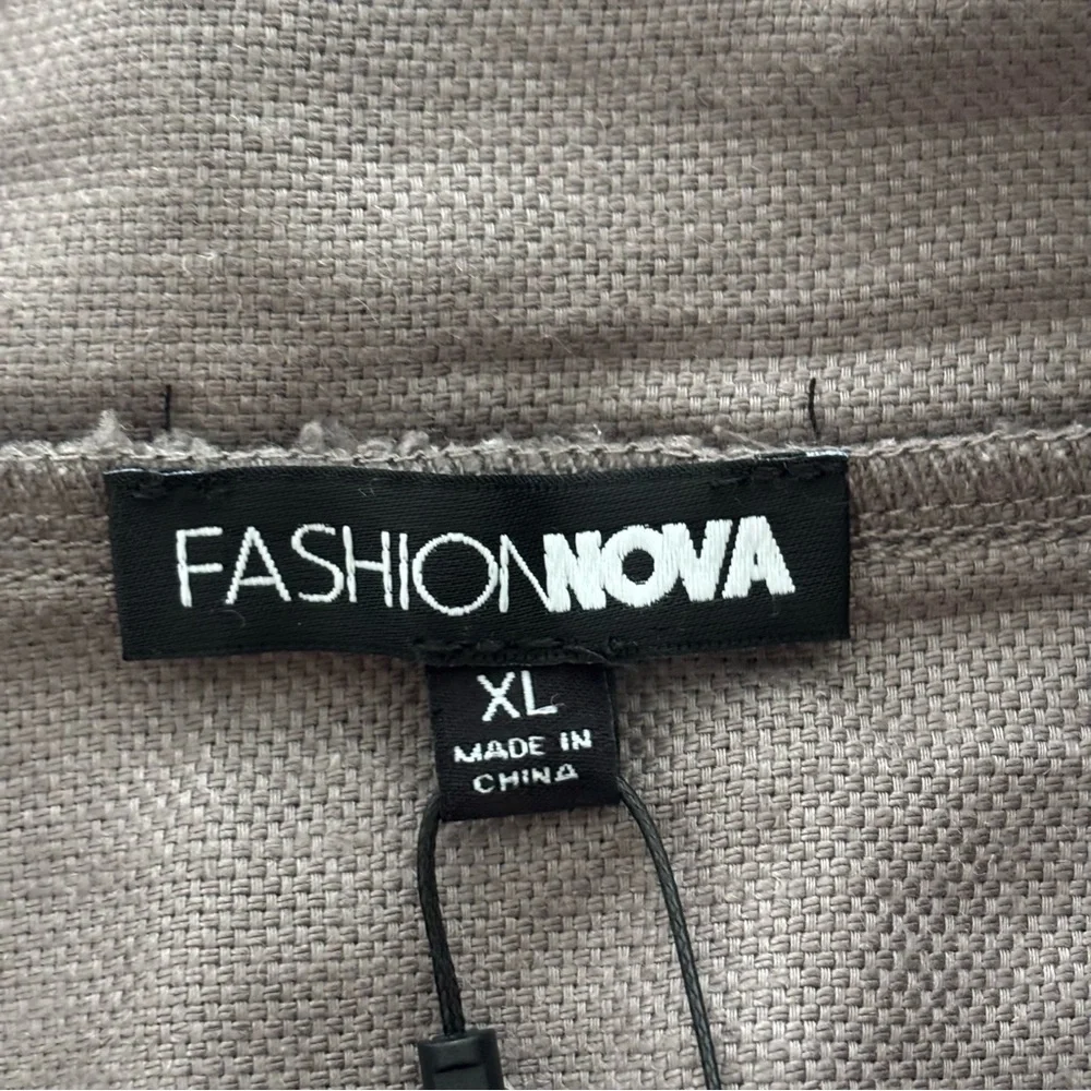 ❤️2/$15 or 3/$21❤️NWT Fashion Nova Grey No Promises Cargo Mini Skirt, Size XL - Picture 10 of 13